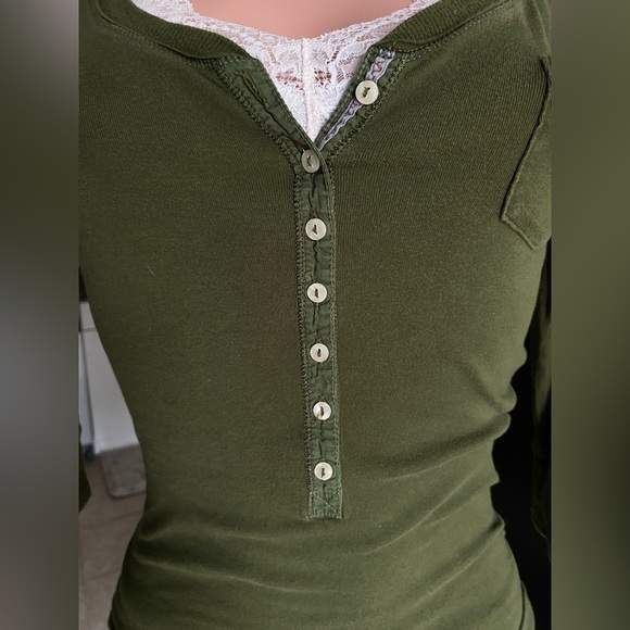 Vintage Abercrombie y2k Bella swan button up Henley - Picture 5 of 8